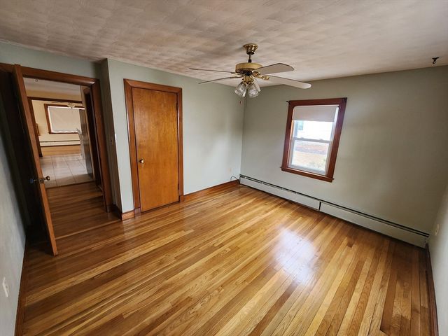 15 York Ter, Lynn, MA 01904