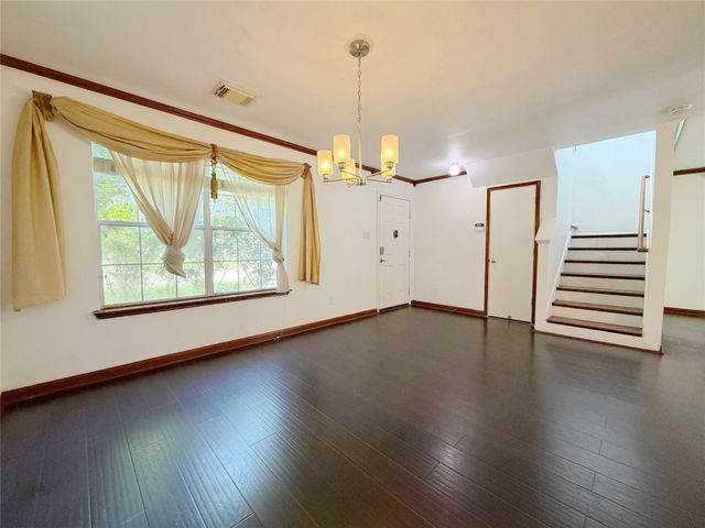 4707 Meadowthorn Court, Friendswood, TX 77546