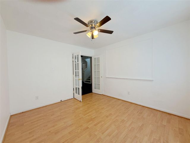 4707 Meadowthorn Court, Friendswood, TX 77546