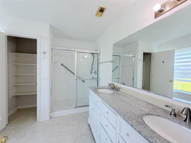 4707 Meadowthorn Court, Friendswood, TX 77546