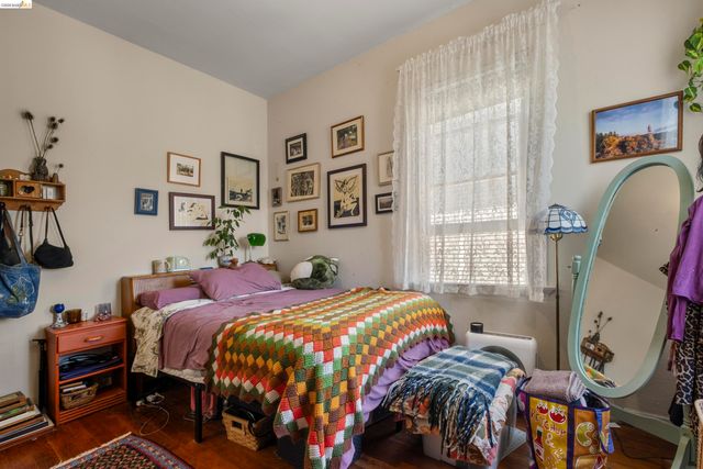 1032 Magnolia St, Oakland, CA 94607