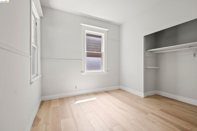 1032 Magnolia St, Oakland, CA 94607