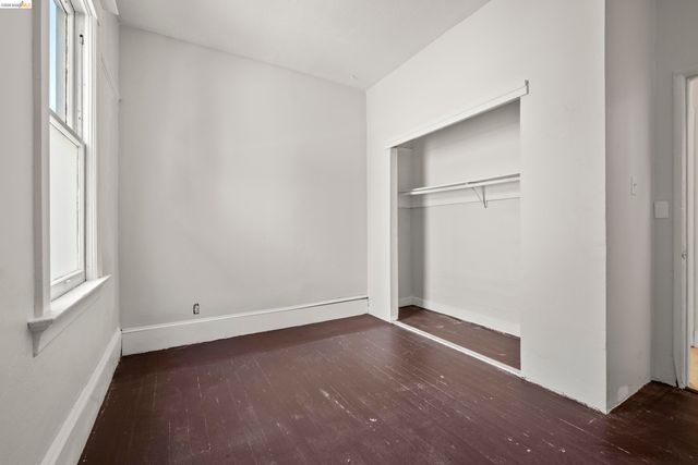 1032 Magnolia St, Oakland, CA 94607