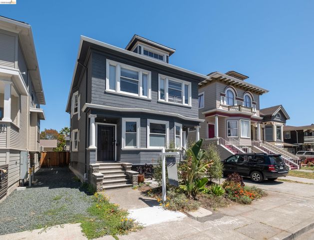 1032 Magnolia St, Oakland, CA 94607