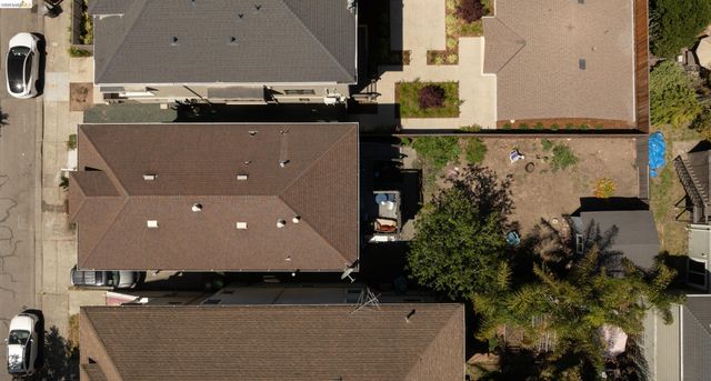 1032 Magnolia St, Oakland, CA 94607