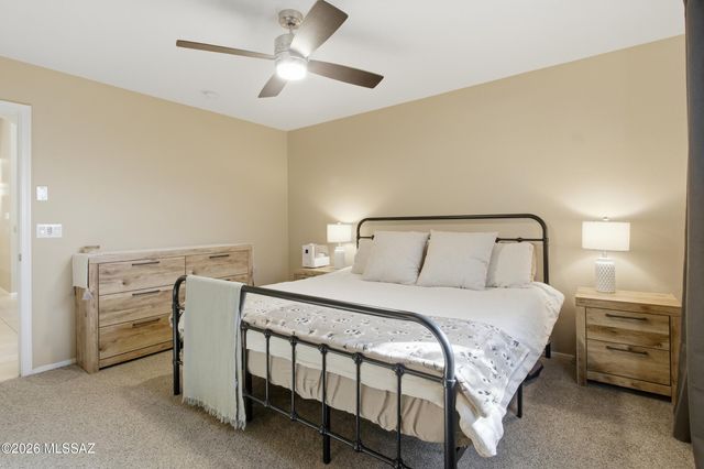 8246 S Camino Serpe, Tucson, AZ 85747