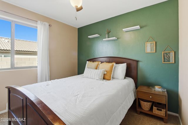 8246 S Camino Serpe, Tucson, AZ 85747