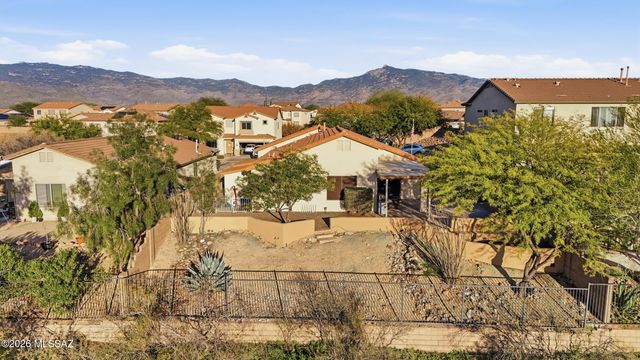 8246 S Camino Serpe, Tucson, AZ 85747