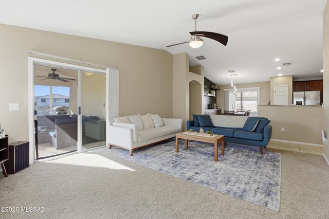 8246 S Camino Serpe, Tucson, AZ 85747