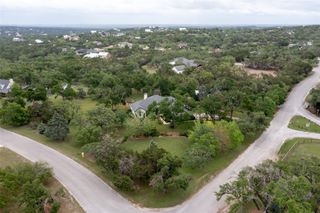 10905 W Cave BLVD, Dripping Springs, TX 78620