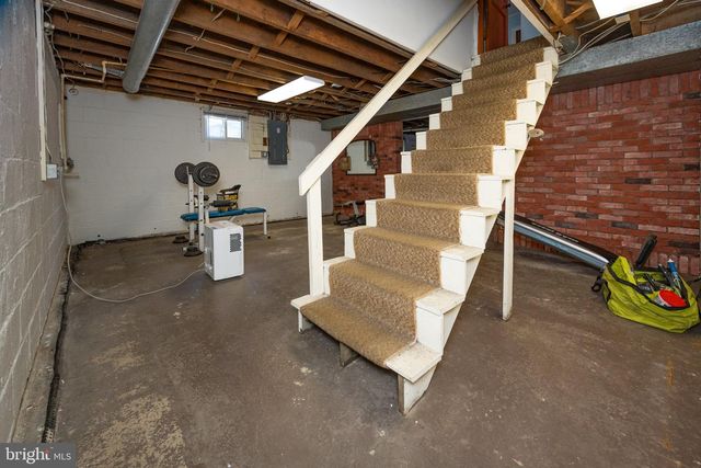 515 LOCUST, Westminster, MD 21157
