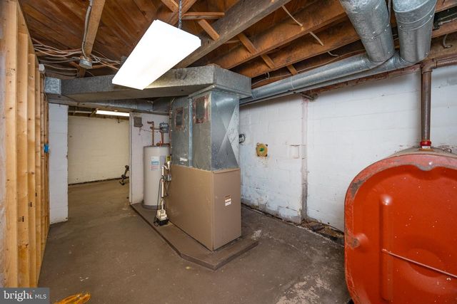 515 LOCUST, Westminster, MD 21157
