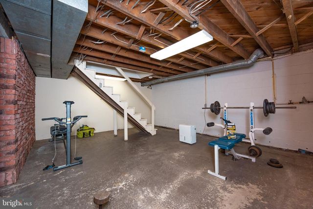 515 LOCUST, Westminster, MD 21157