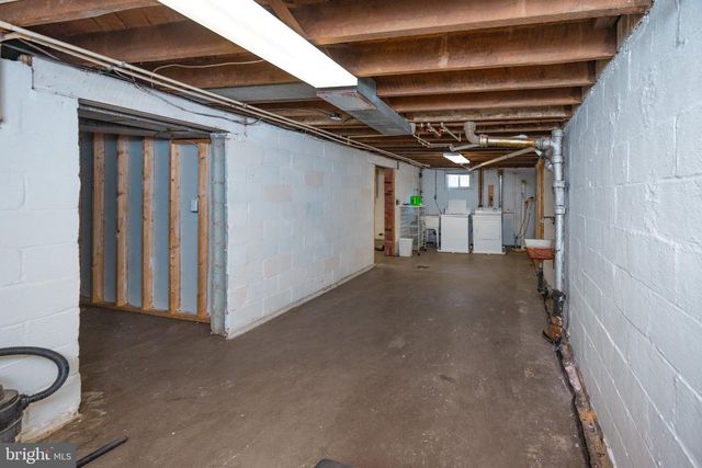 515 LOCUST, Westminster, MD 21157