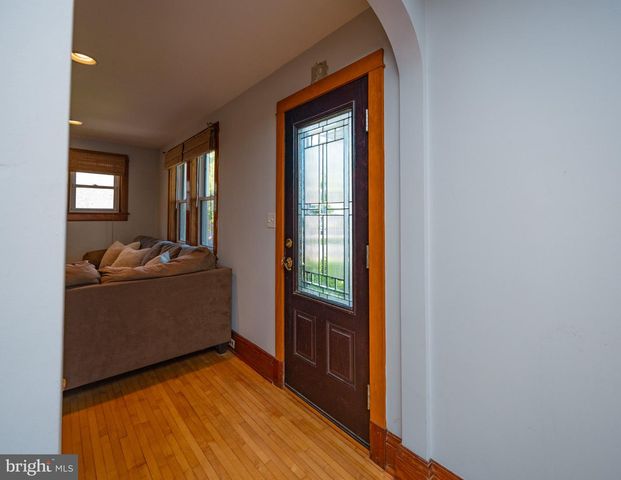 515 LOCUST, Westminster, MD 21157