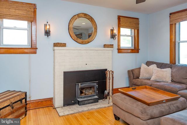 515 LOCUST, Westminster, MD 21157