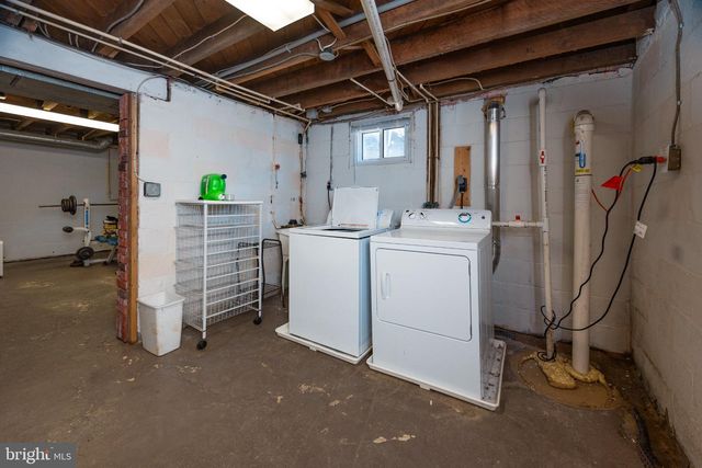 515 LOCUST, Westminster, MD 21157