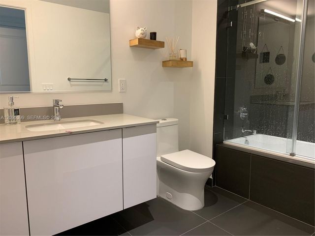 1600 NE 1st Avenue 2202, Miami, FL 33132