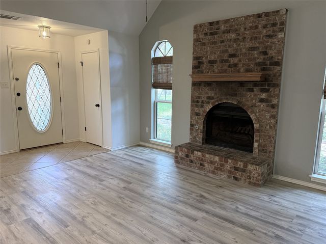 3412 Timberline Drive, Grapevine, TX 76051