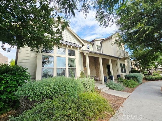 101 Newall, Irvine, CA 92618