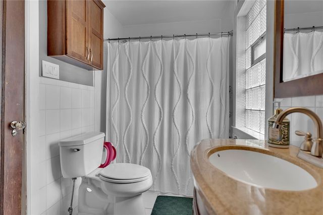 94 Larchmont Road, Buffalo, NY 14214