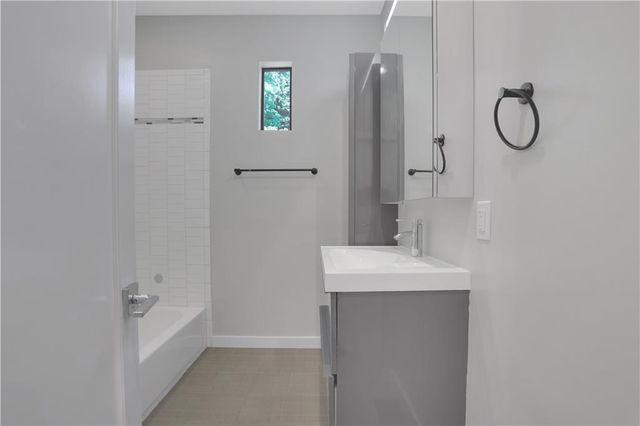 948 Bruce Circle SE, Atlanta, GA 30316