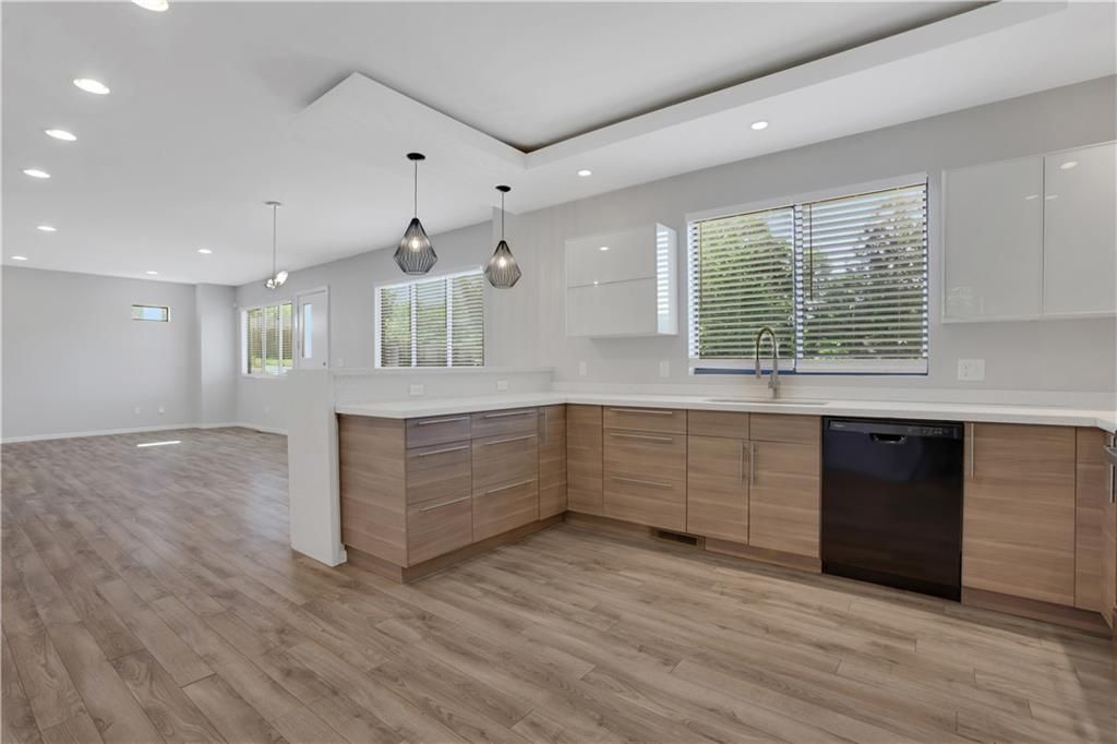 Image 16 of property listing at 948 Bruce Circle SE, Atlanta, GA 30316