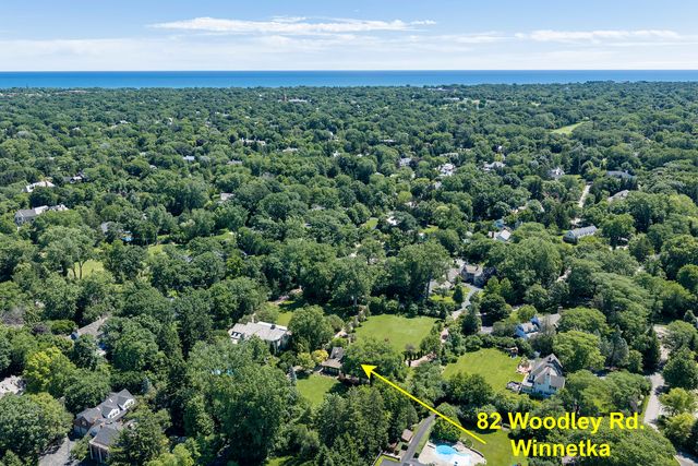 82 Woodley Road, Winnetka, IL 60093