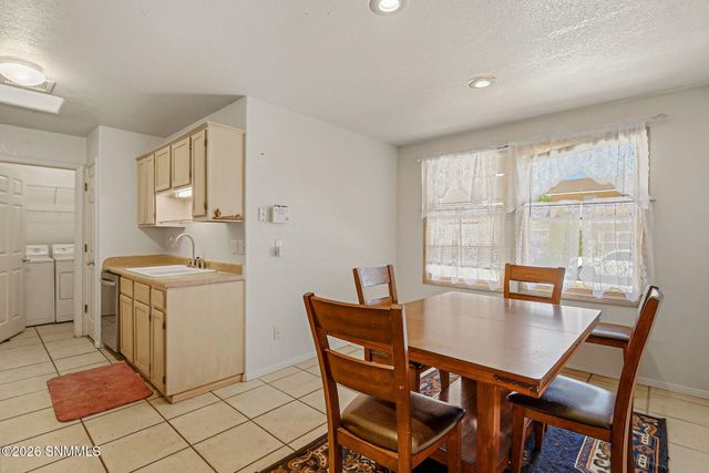 3658 Gem Street, Las Cruces, NM 88012