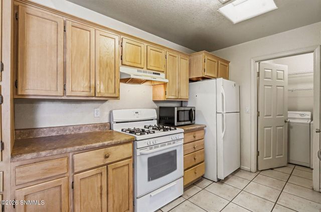 3658 Gem Street, Las Cruces, NM 88012