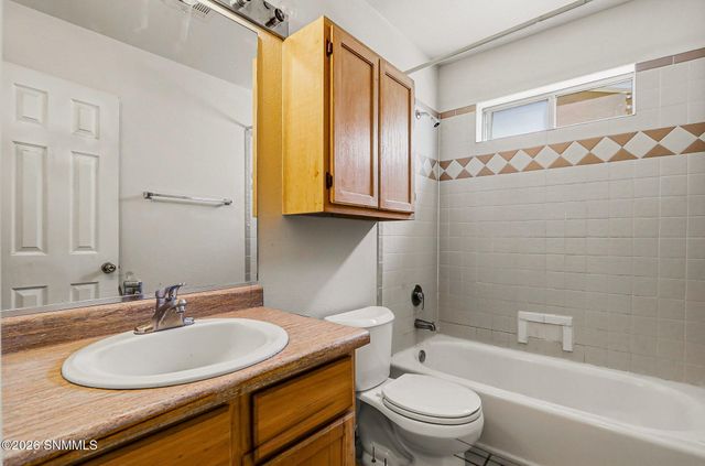 3658 Gem Street, Las Cruces, NM 88012