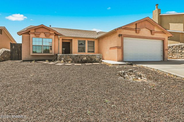 3658 Gem Street, Las Cruces, NM 88012