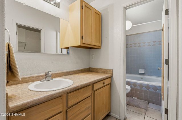 3658 Gem Street, Las Cruces, NM 88012