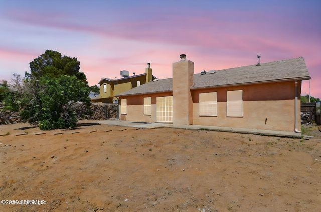 3658 Gem Street, Las Cruces, NM 88012