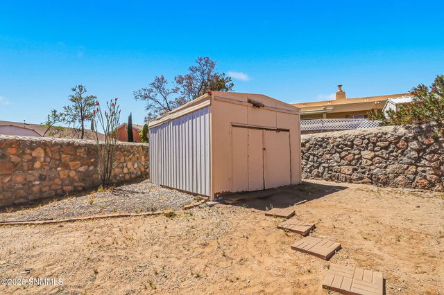 3658 Gem Street, Las Cruces, NM 88012