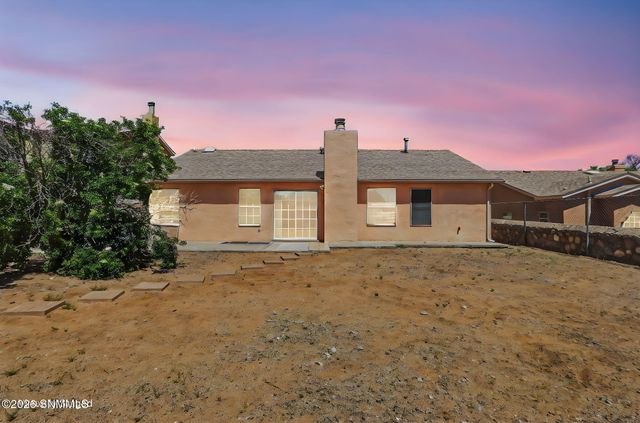 3658 Gem Street, Las Cruces, NM 88012