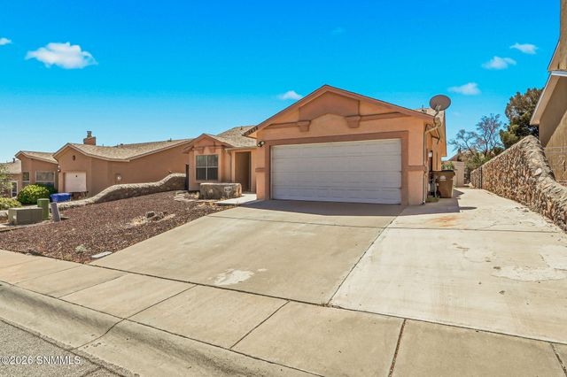 3658 Gem Street, Las Cruces, NM 88012