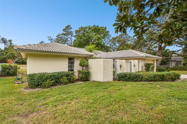 970 ROLLING HILLS DRIVE, Palm Harbor, FL 34683