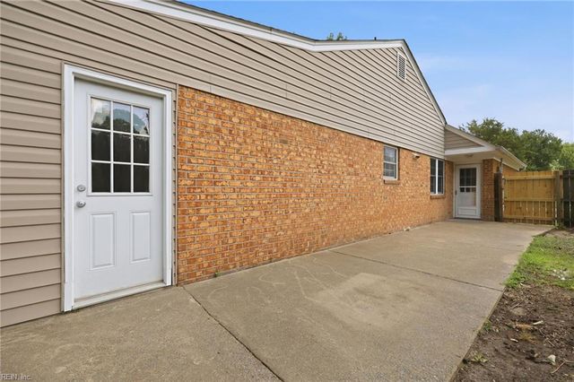1061 Birnam Woods DR, Virginia Beach, VA 23464