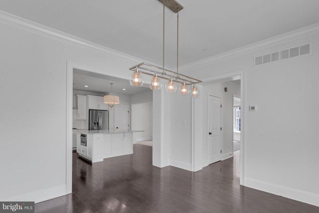 17 GREY CT, Berwyn, PA 19312