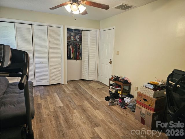 1417 Wiley Lewis Road, Greensboro, NC 27406