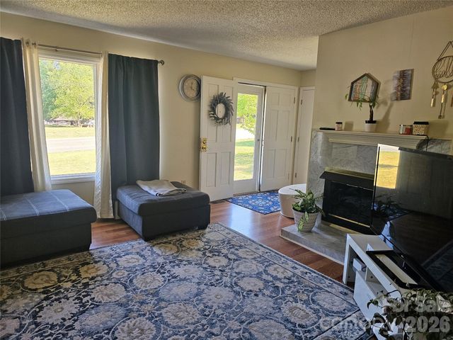 1417 Wiley Lewis Road, Greensboro, NC 27406