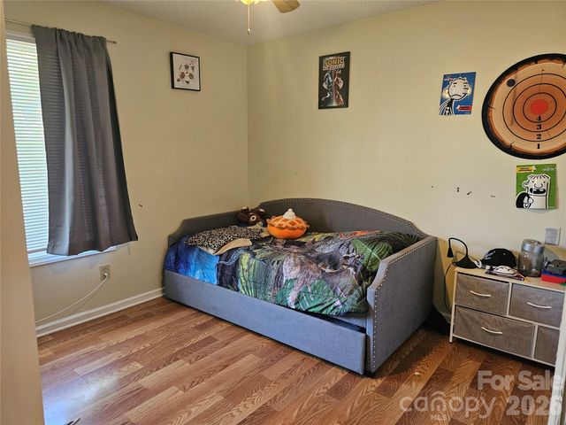 1417 Wiley Lewis Road, Greensboro, NC 27406