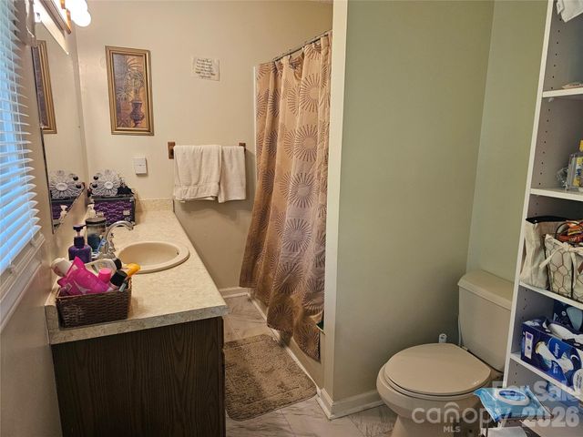 1417 Wiley Lewis Road, Greensboro, NC 27406