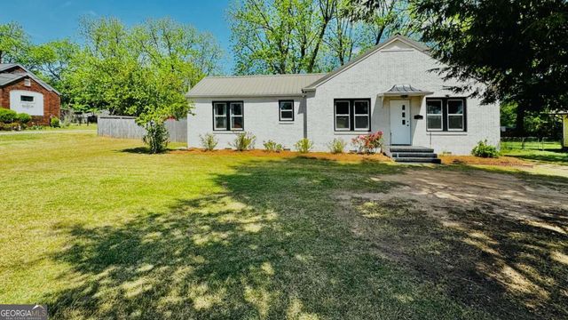 397 Shankle Heights, Commerce, GA 30529