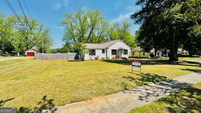 397 Shankle Heights, Commerce, GA 30529