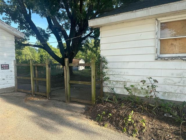 617 Gestner Road, Benton Harbor, MI 49022