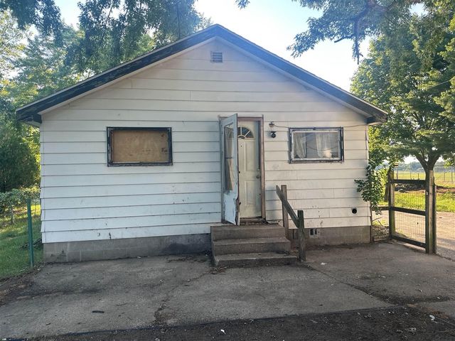 617 Gestner Road, Benton Harbor, MI 49022