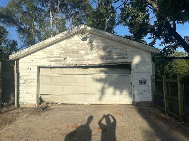 617 Gestner Road, Benton Harbor, MI 49022
