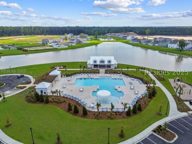 485 Hideaway St, Ridgeland, SC 29936